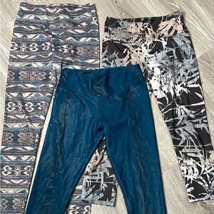 ONZIE Yoga Bundle - 2 Crops, 1 Legging Size XS